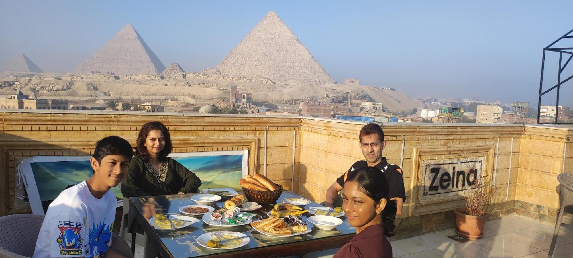 Pyramids Kingdom - Guest House Kafret el-Gabal Extérieur photo