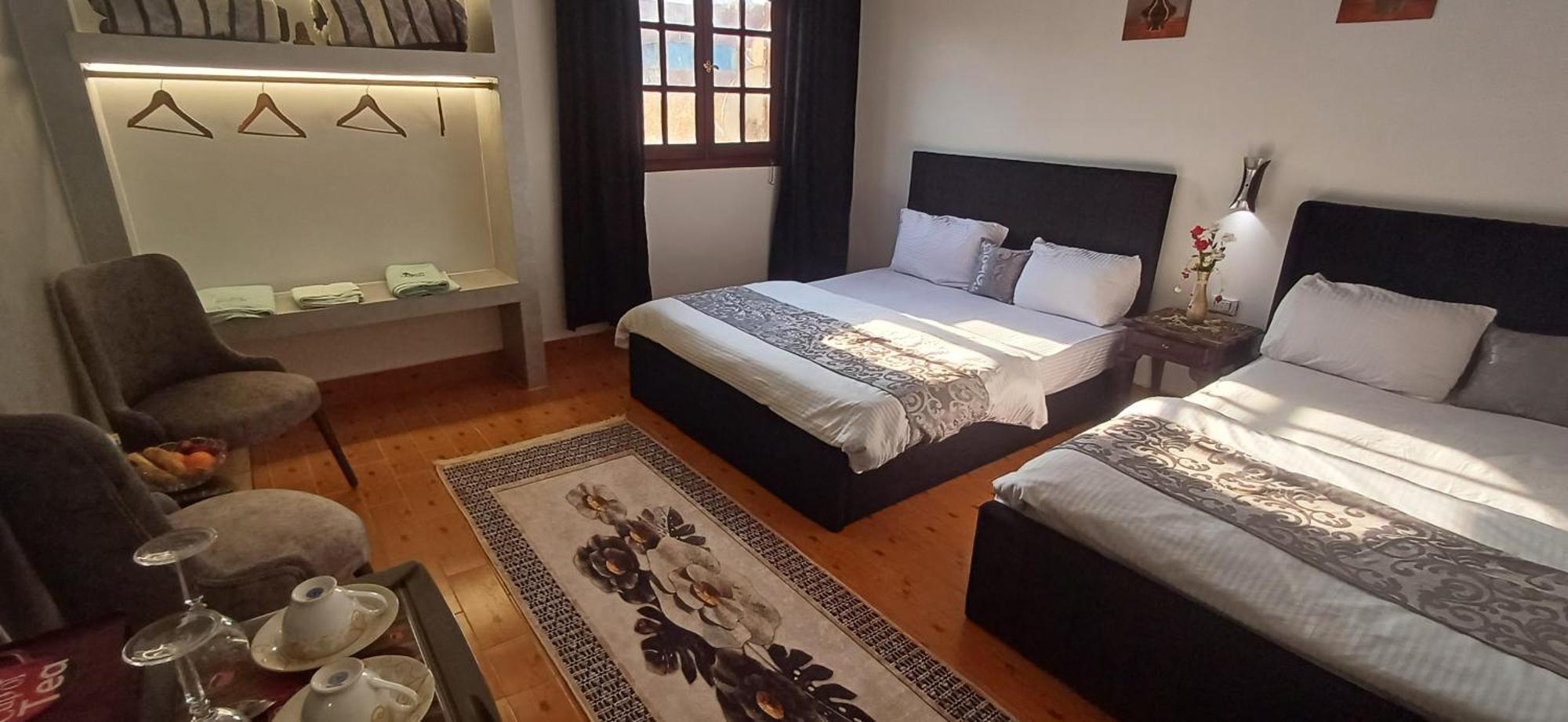 Pyramids Kingdom - Guest House Kafret el-Gabal Extérieur photo
