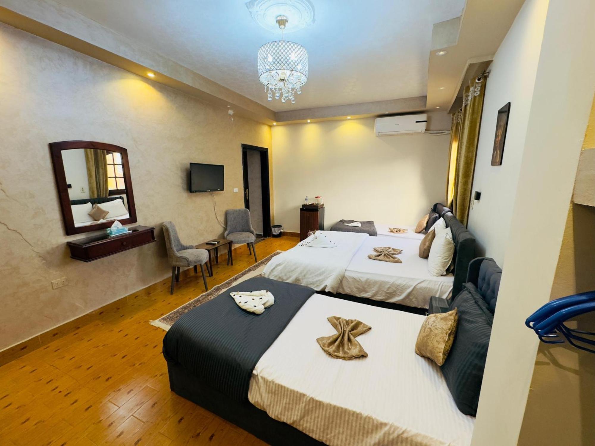Pyramids Kingdom - Guest House Kafret el-Gabal Extérieur photo